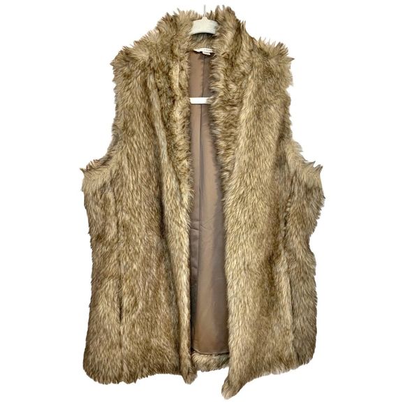 Charming Charlie Vegan Faux Fur Vest Open Front Pockets Brown Tan Beige Medium M - Picture 2 of 7
